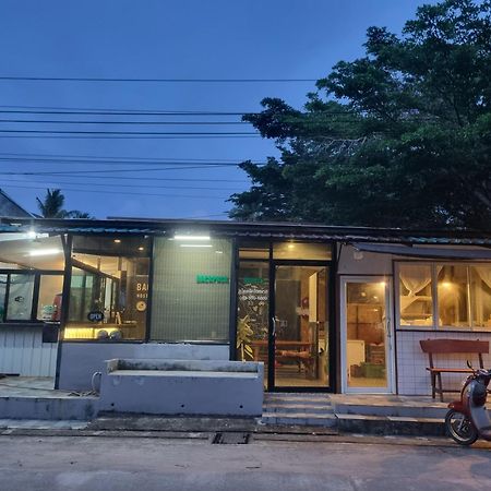 Backpack Hostel Kohyaoyai Ko Yao المظهر الخارجي الصورة