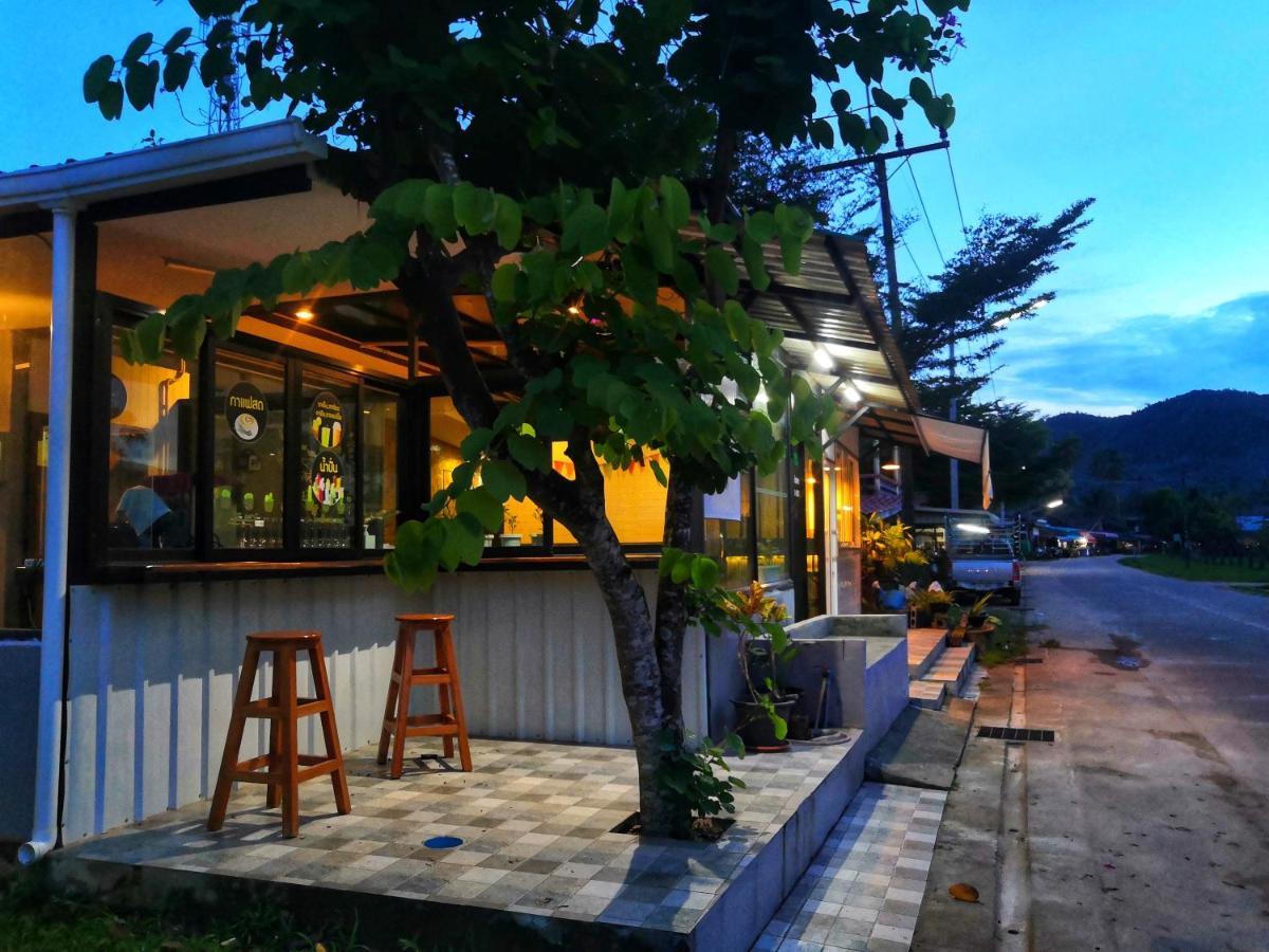 Backpack Hostel Kohyaoyai Ko Yao المظهر الخارجي الصورة