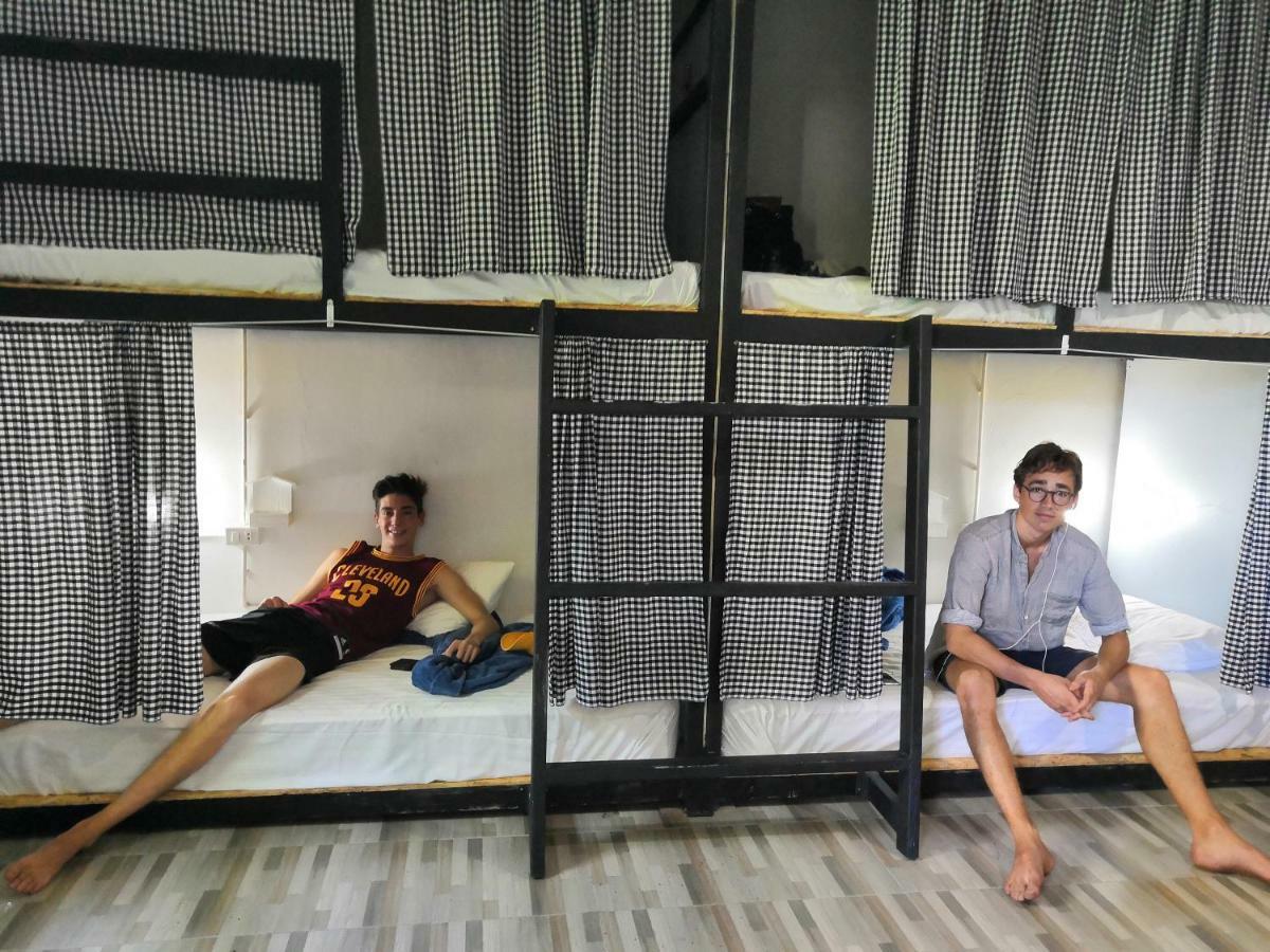 Backpack Hostel Kohyaoyai Ko Yao المظهر الخارجي الصورة
