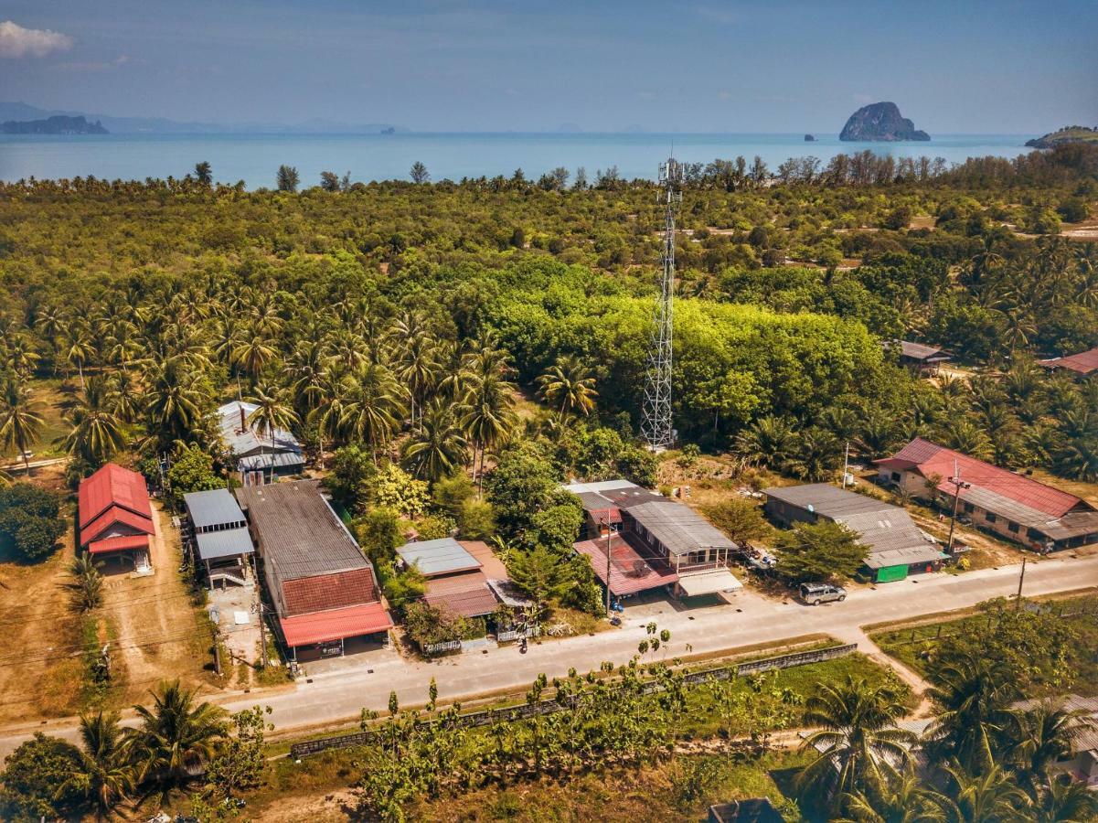 Backpack Hostel Kohyaoyai Ko Yao المظهر الخارجي الصورة